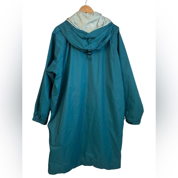 L.L. BEAN Vintage Stowaway Rainwear Jacket w/ Hood Men’s XL Tall EUC - Picture 2 of 5